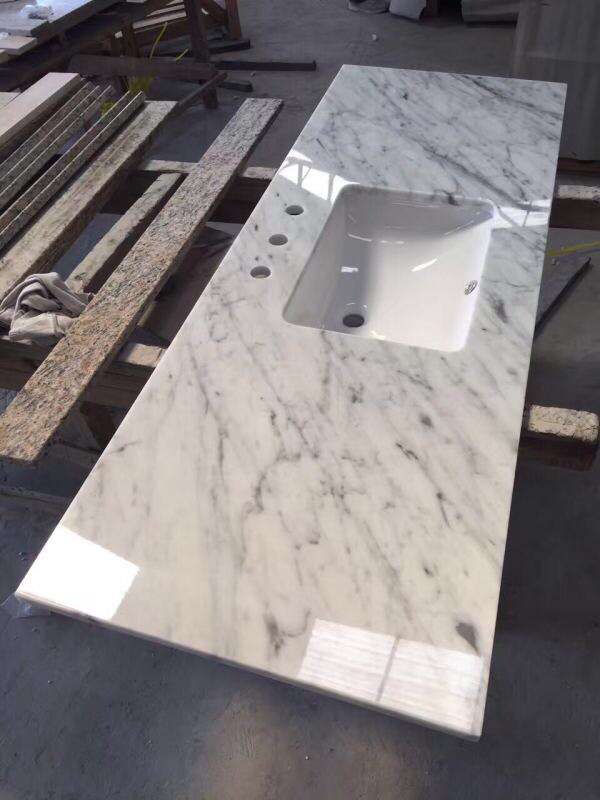 Carrara white marble countetops 